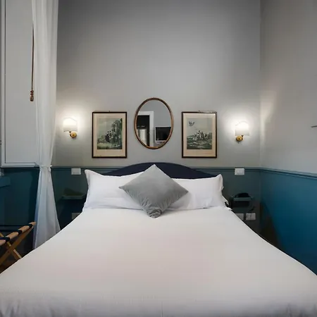Donna Francesca Hotel