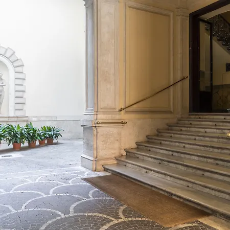 Hotell Donna Francesca