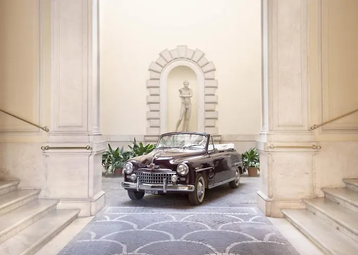 Donna Francesca Hotel