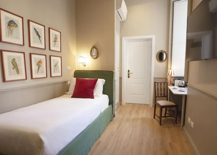 Donna Francesca Hotel 4*