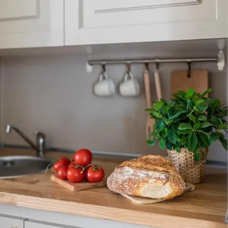 Donna Francesca 酒店 4*