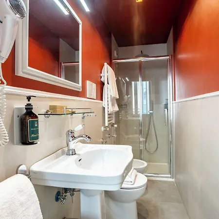 Hotel Donna Francesca 4*