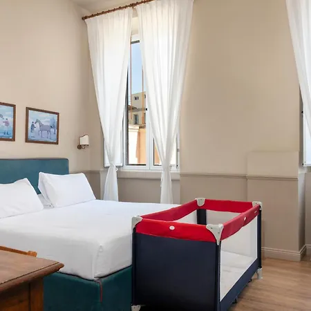 Donna Francesca Hotel 4*