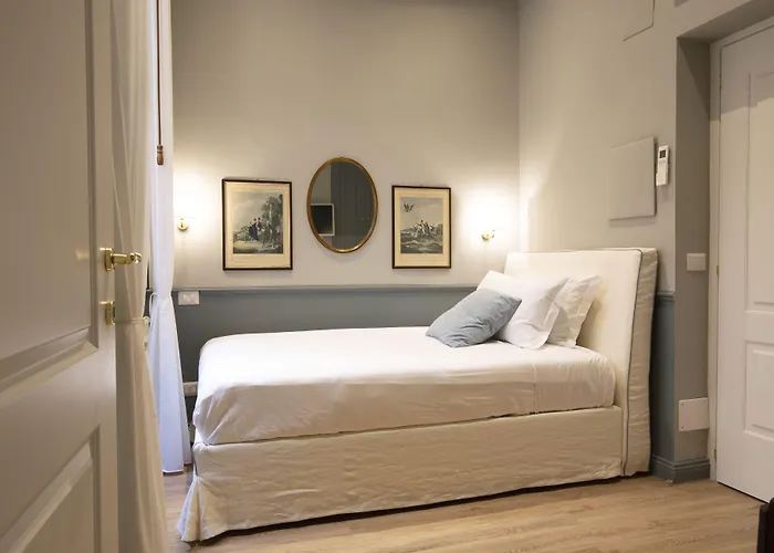 Donna Francesca Hotell 4*