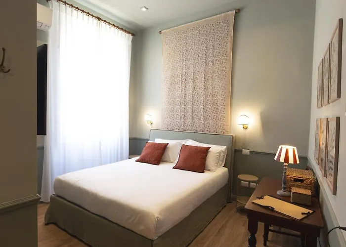 Donna Francesca Hotel