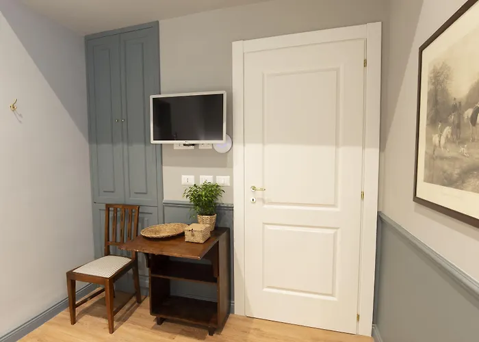 Donna Francesca Rome